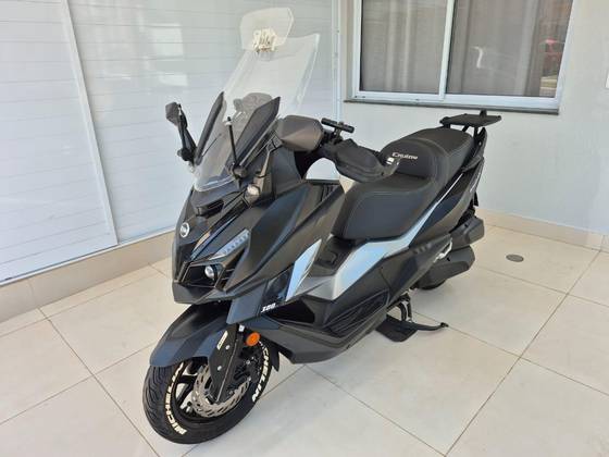 DAFRA CRUISYM 300 DAFRA CRUISYM 300